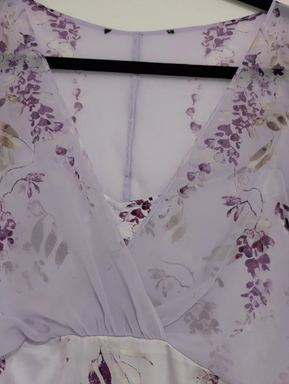 White House Black Market Lavender Floral Wrap Blouse - Picture 3 of 5